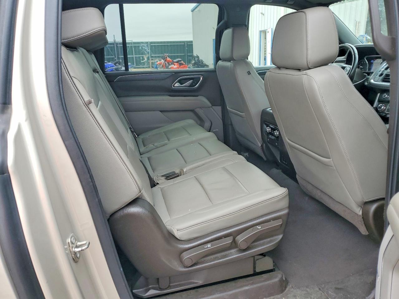 2021 GMC Yukon Xl K1500 Slt - zdjęcie 11