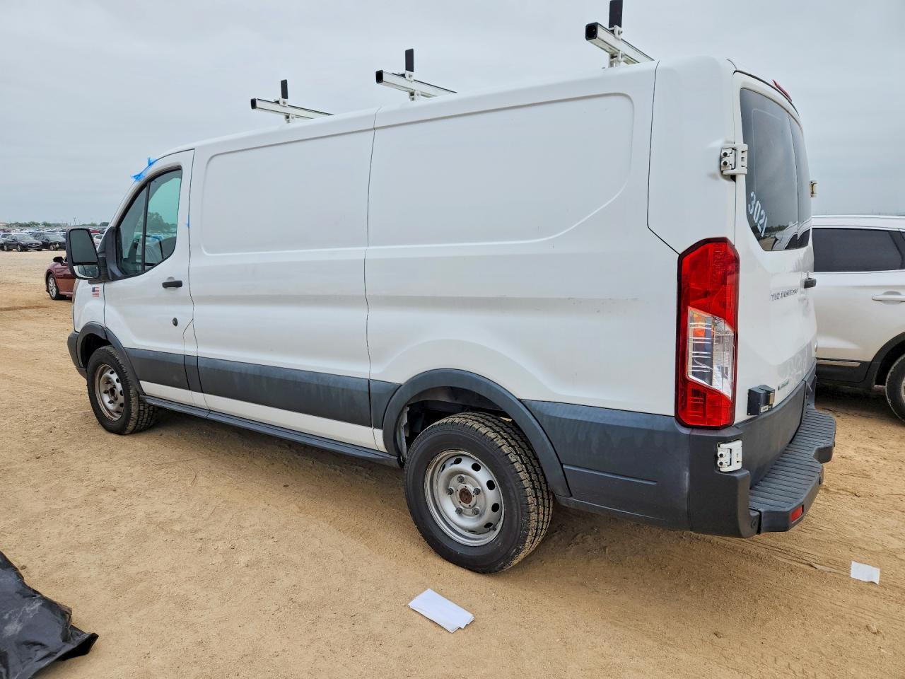 2016 Ford Transit T-250 - zdjęcie 2