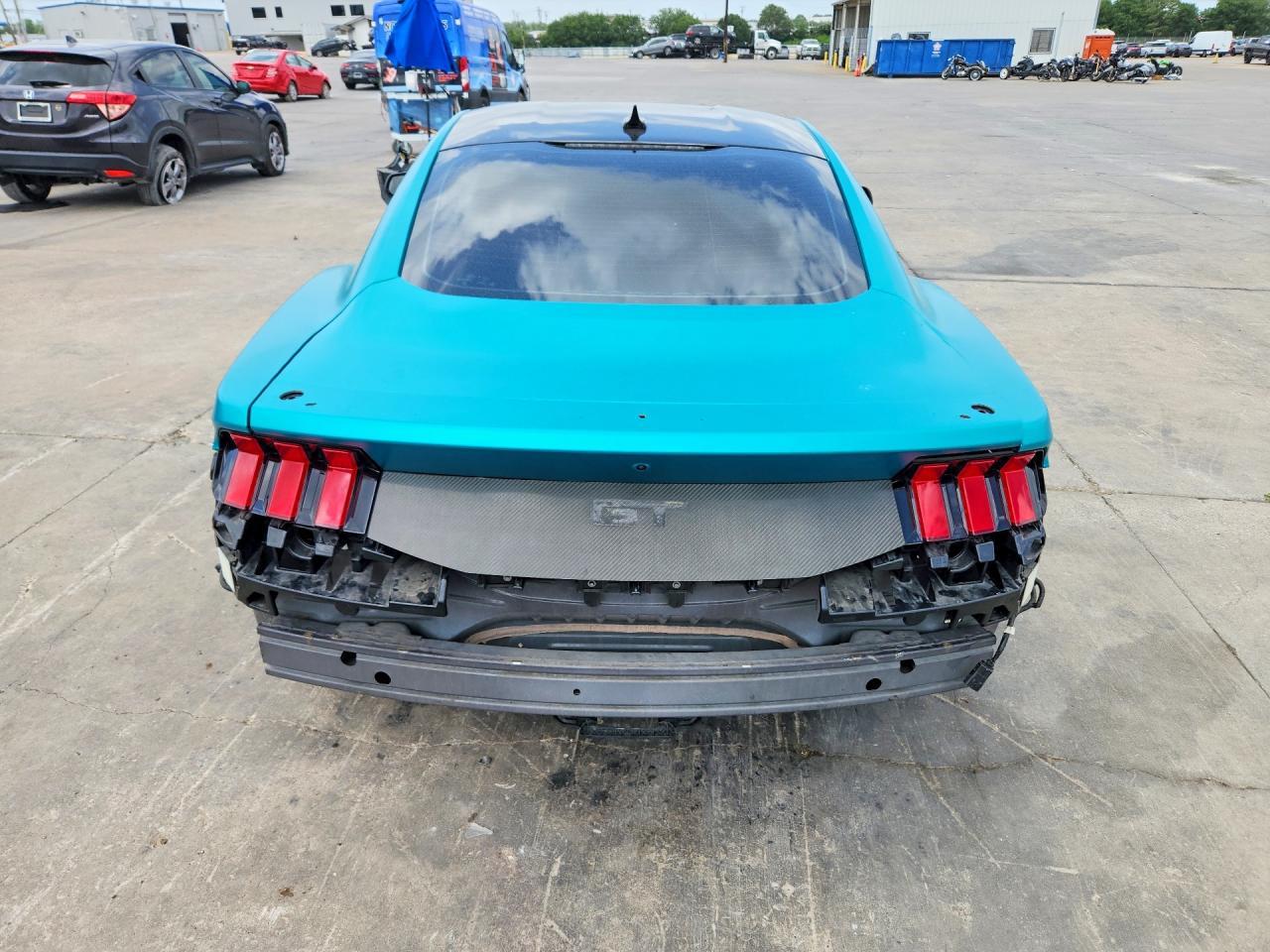 2024 Ford Mustang Gt - zdjęcie 6