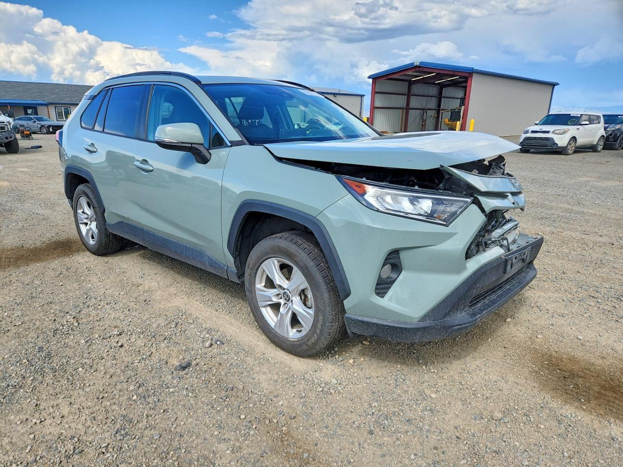 2021 Toyota Rav4 Xle - zdjęcie 4