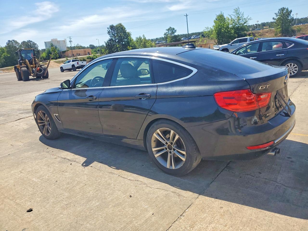 BMW Seria 3 - zdjęcie 2
