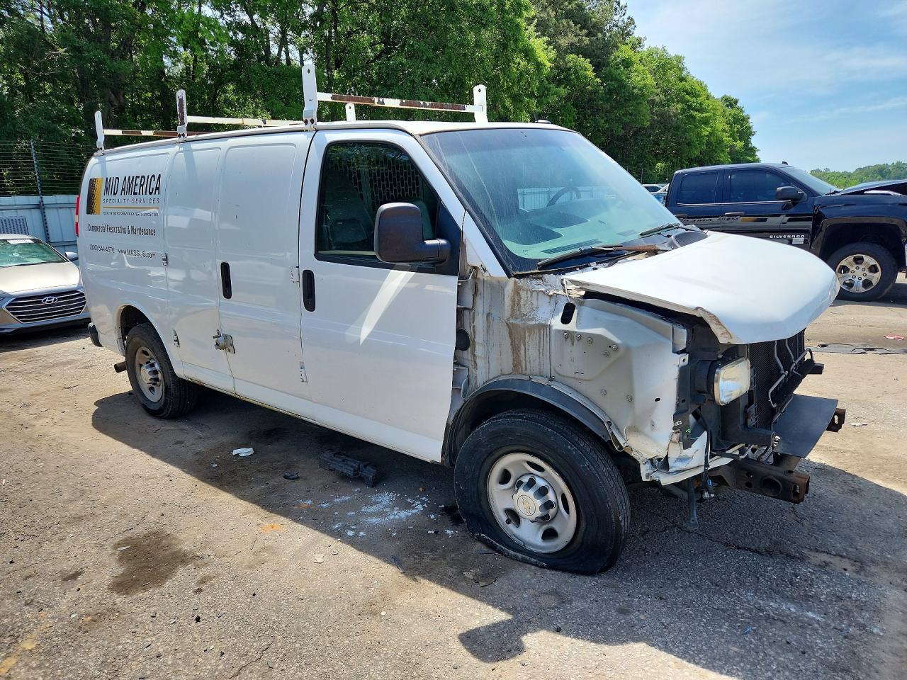 2013 Chevrolet Express G2500 - zdjęcie 4