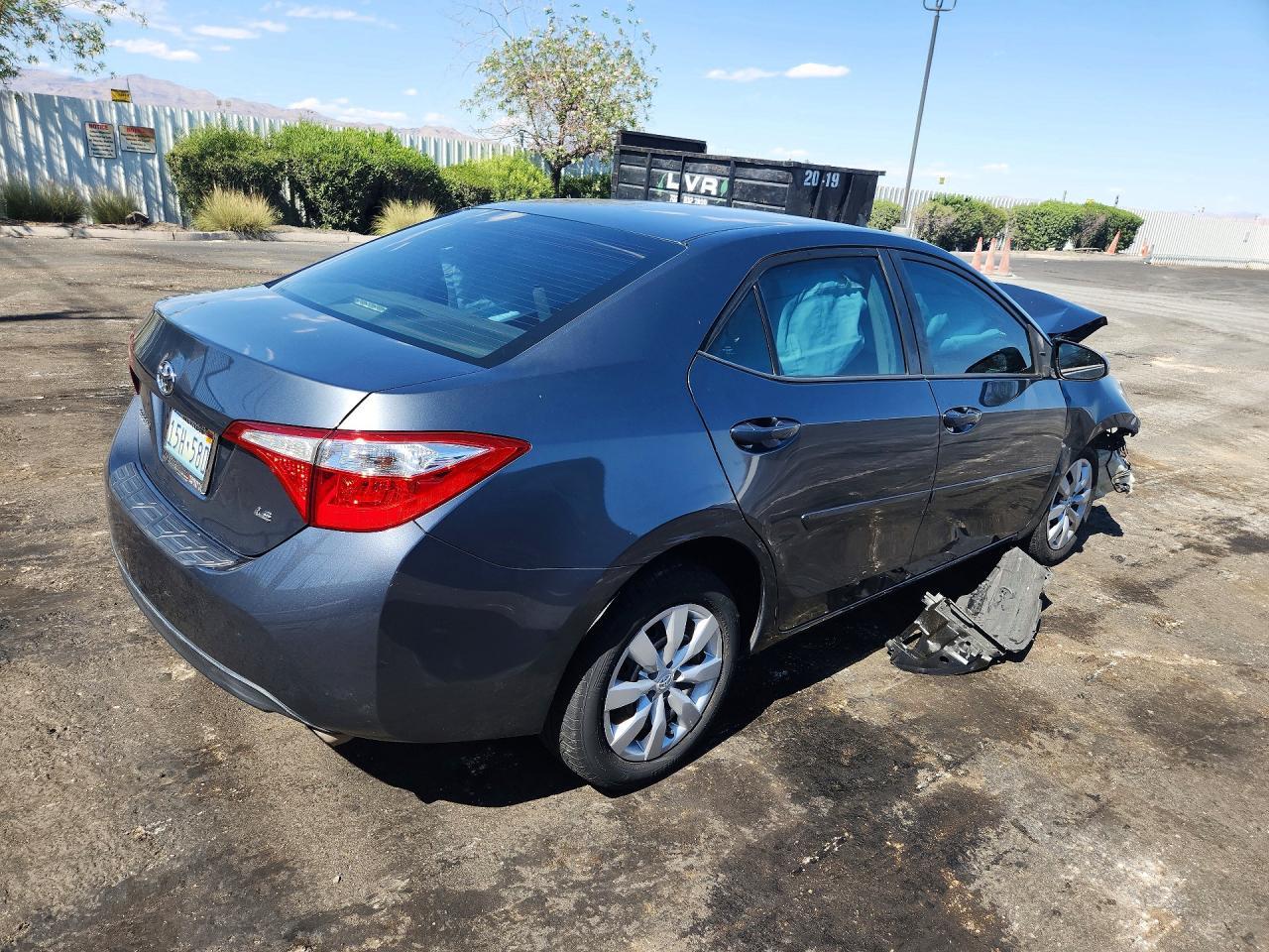 2015 Toyota Corolla Le - zdjęcie 3