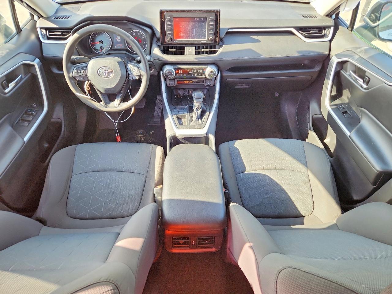2022 Toyota Rav4 Xle - zdjęcie 8