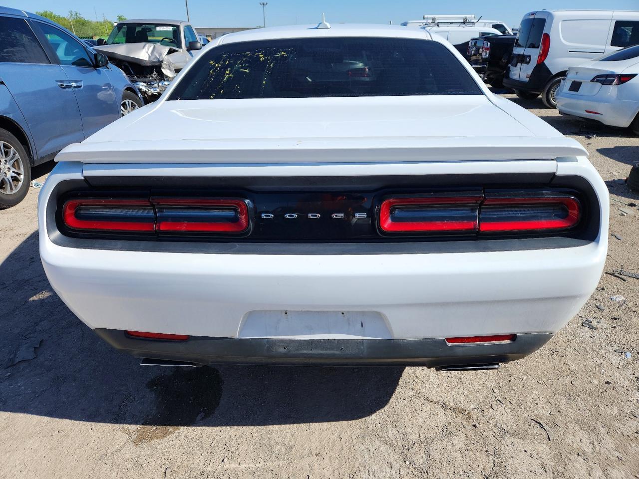 2015 Dodge Challenger Sxt - zdjęcie 6
