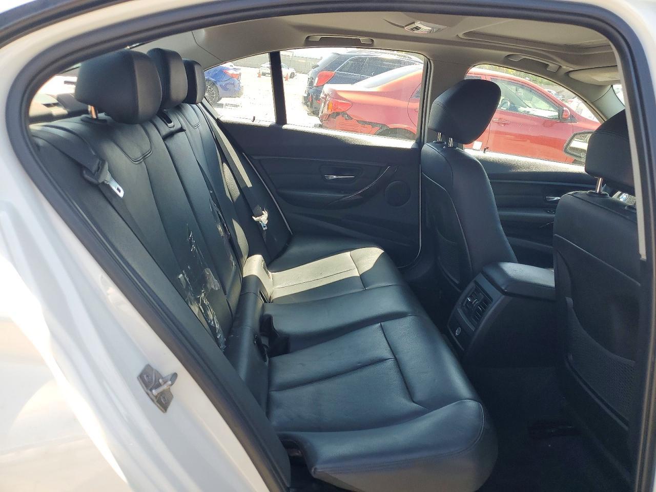2014 BMW 328 D - zdjęcie 10