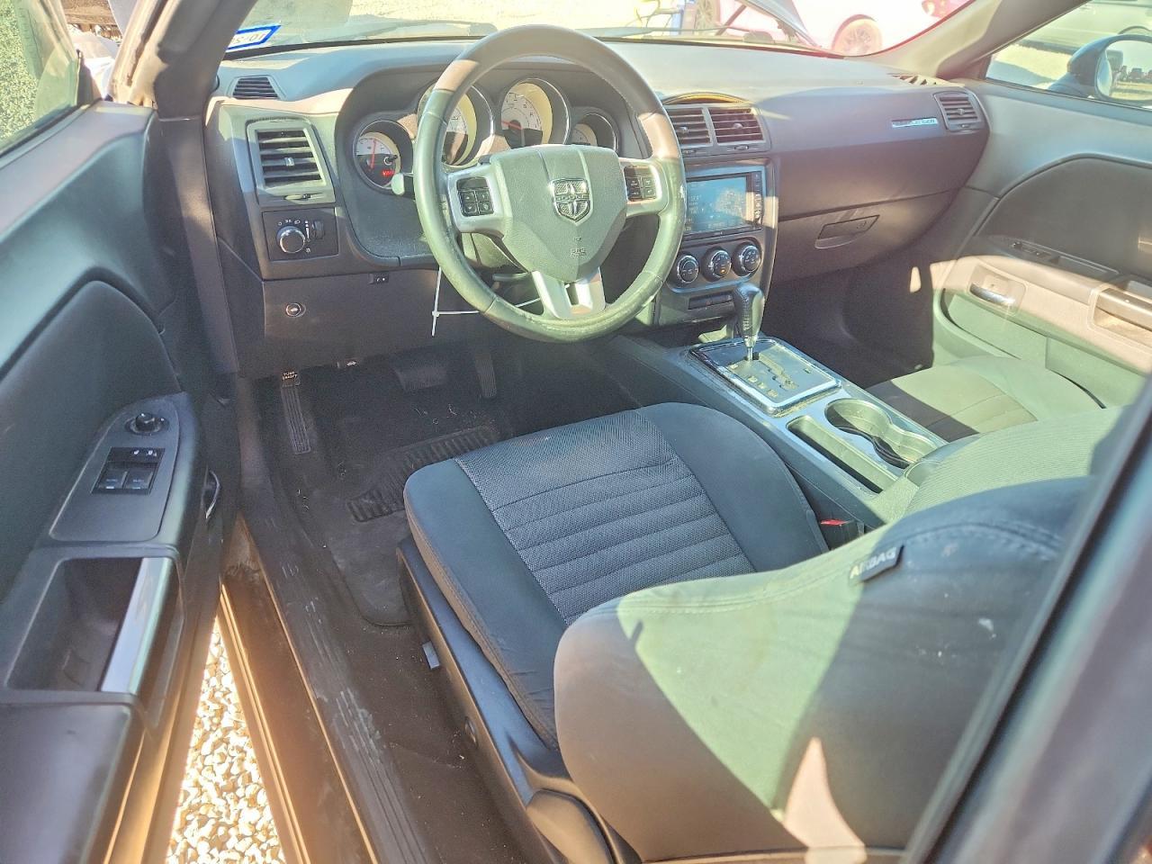 2014 Dodge Challenger Sxt - zdjęcie 8