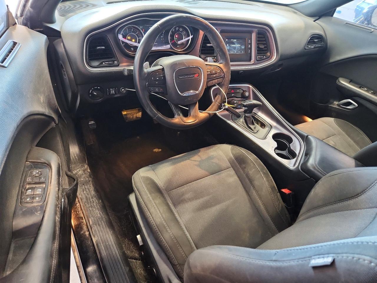 2015 Dodge Challenger Sxt - zdjęcie 8