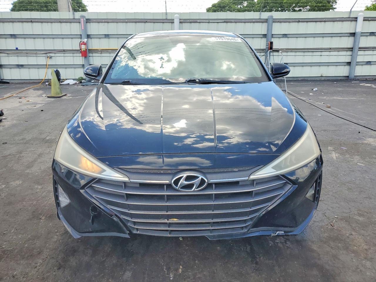 2019 Hyundai Elantra Sel - zdjęcie 5