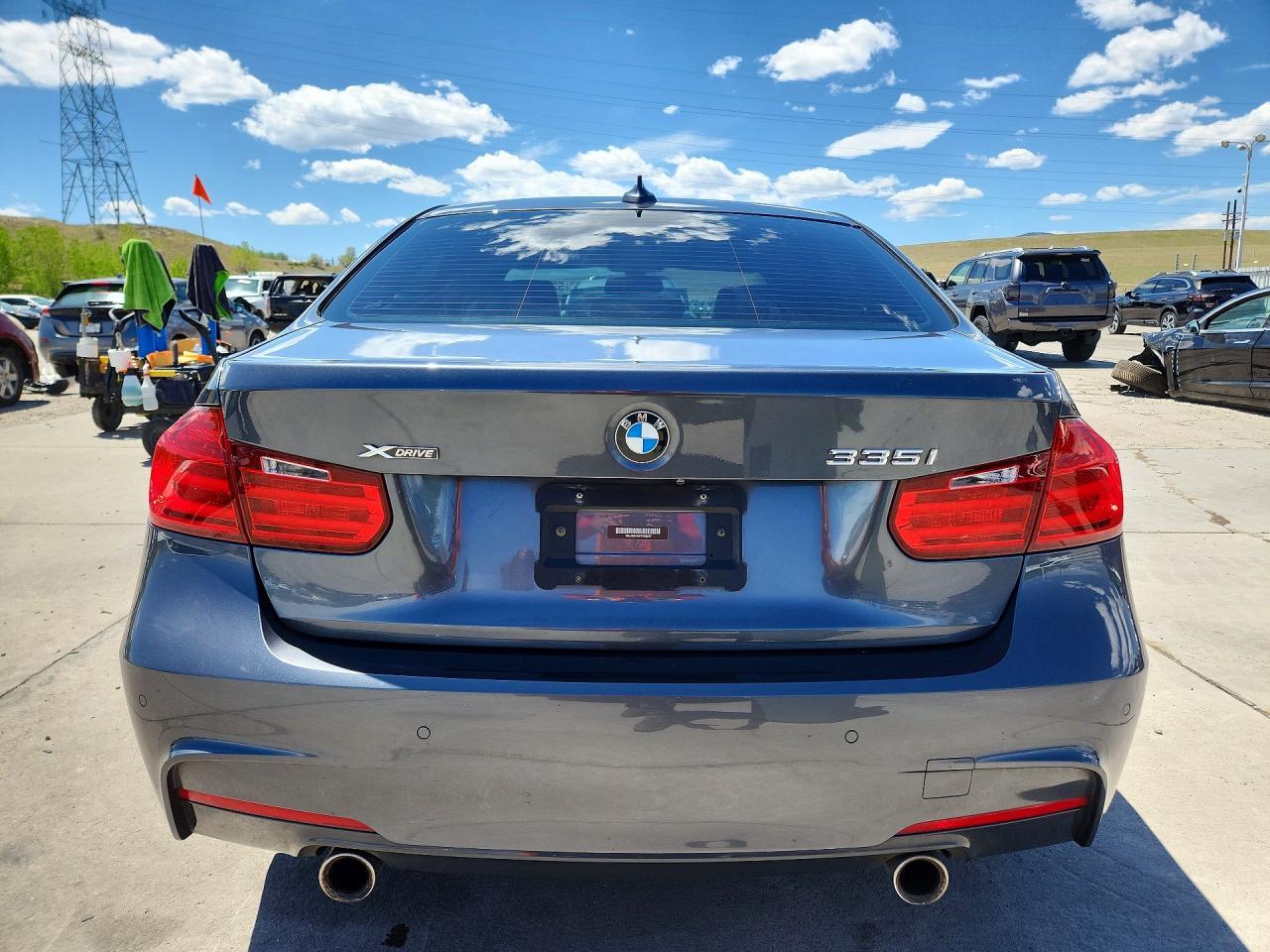 2015 BMW 335 Xi - zdjęcie 6
