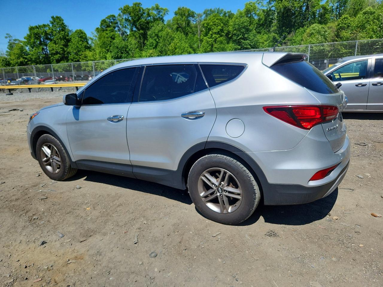 2018 Hyundai Santa Fe Sport 2.4L - zdjęcie 2