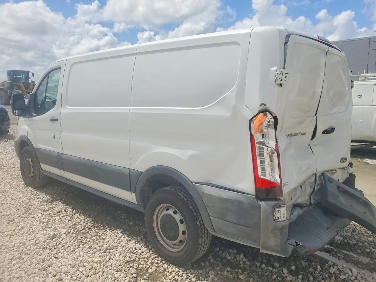 2018 Ford Transit T-250 - zdjęcie 2