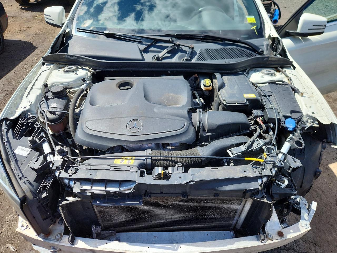2016 Mercedes-Benz Gla 250 4Matic - zdjęcie 11