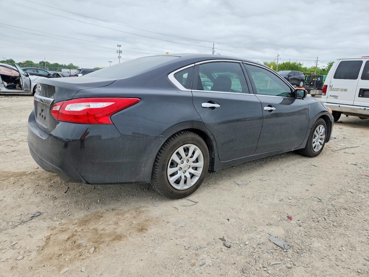 2016 Nissan Altima 2.5 S - zdjęcie 3