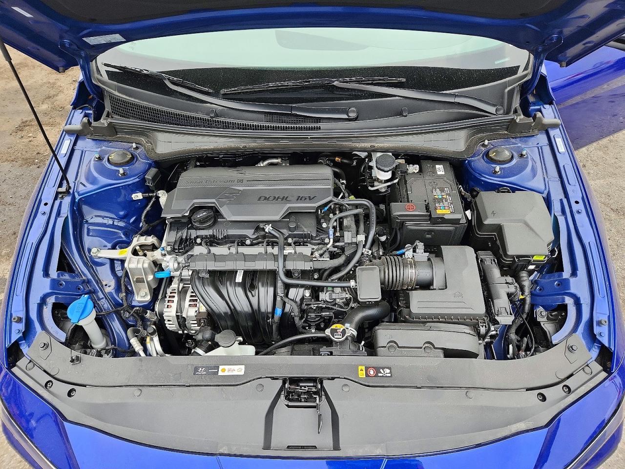 2025 Hyundai Elantra Sel Sport - zdjęcie 11