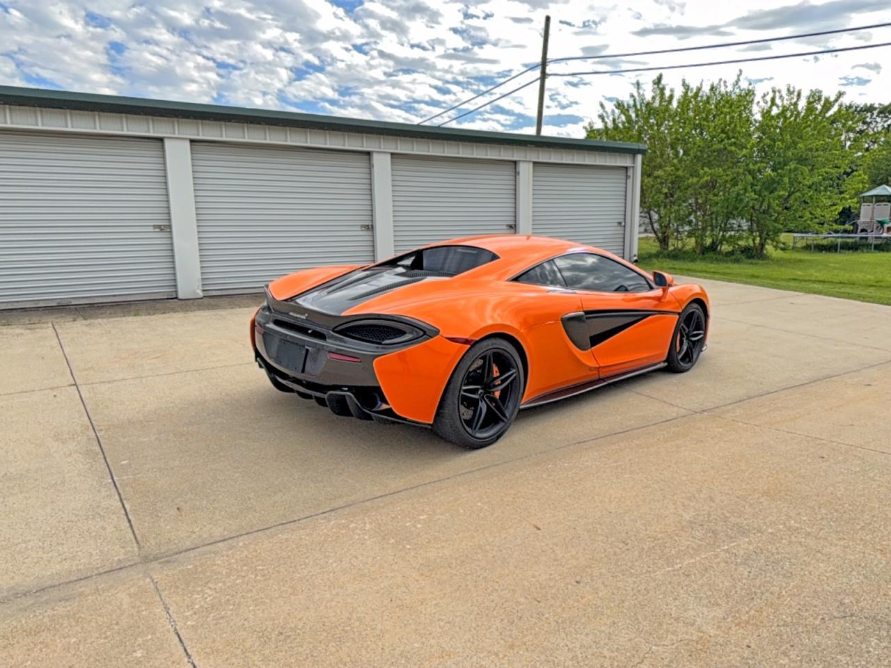 2016 Mclaren Automotive 570S - zdjęcie 4