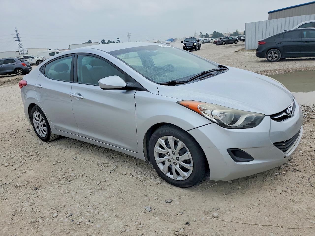 2013 Hyundai Elantra Gls - zdjęcie 4