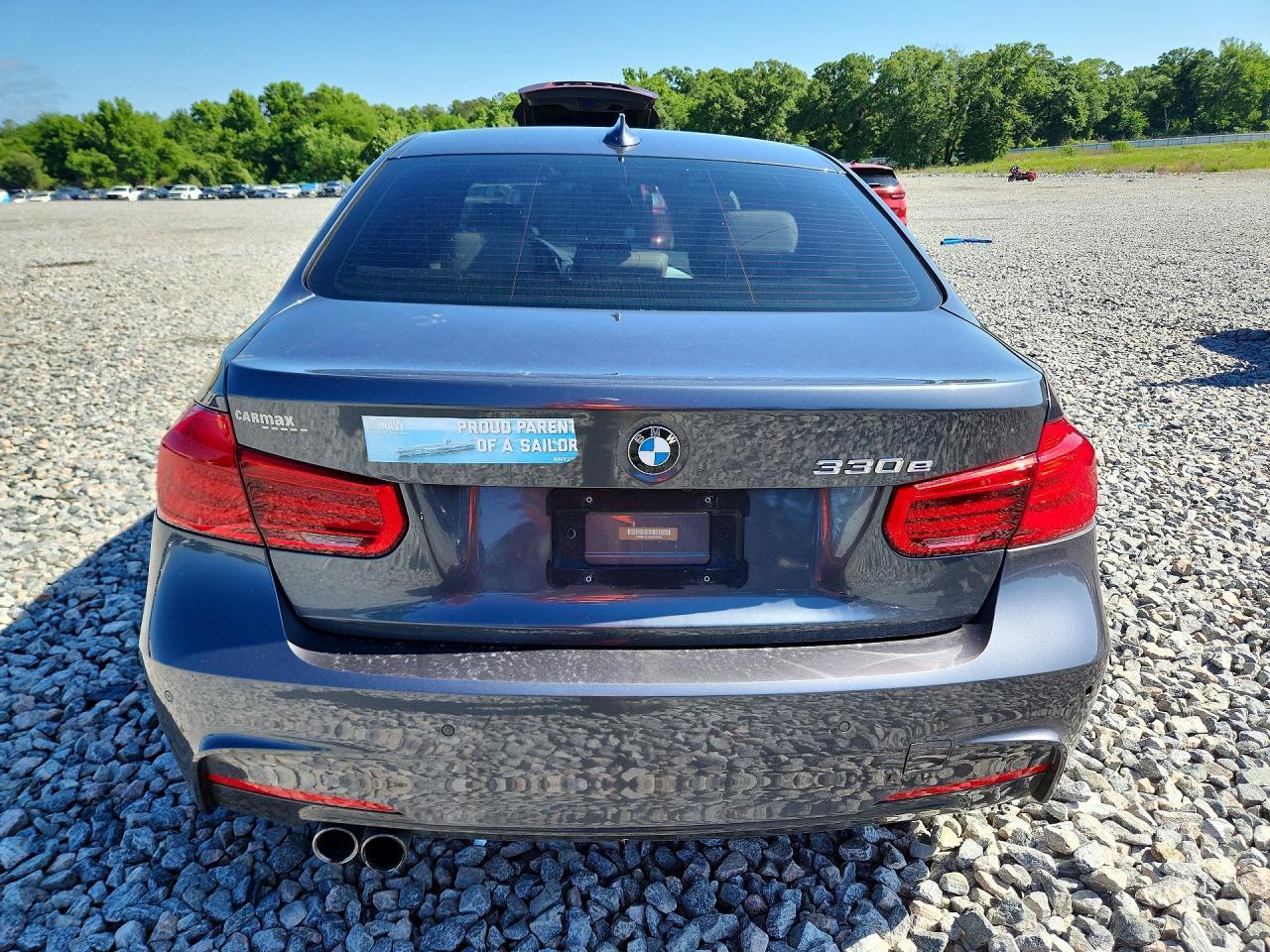 2017 BMW 330E - zdjęcie 6