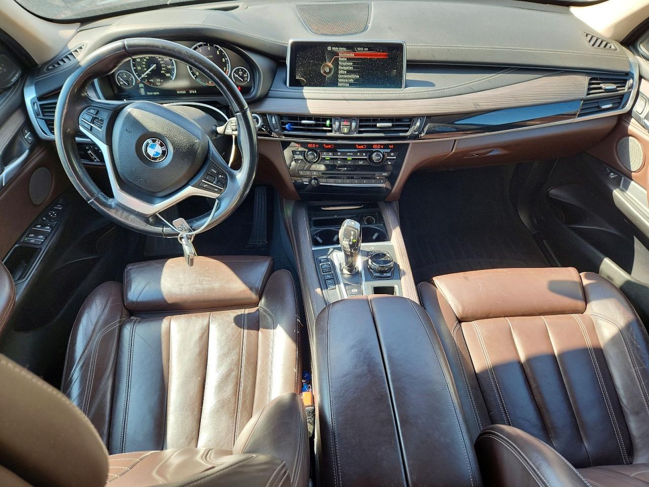 2016 BMW X5 xDrive50I - zdjęcie 8