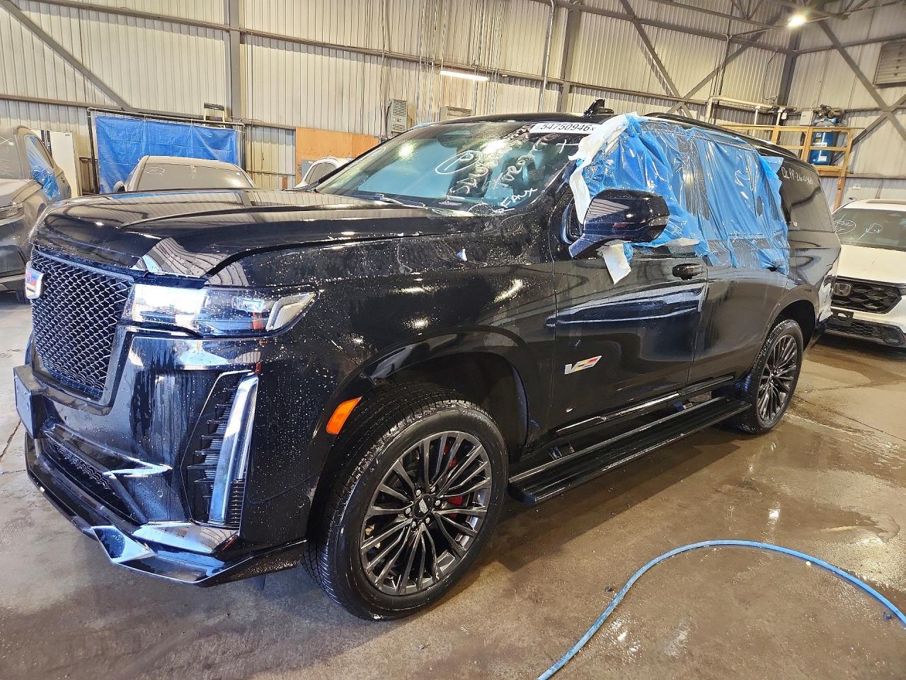 2023 Cadillac Escalade V Sport - zdjęcie główne