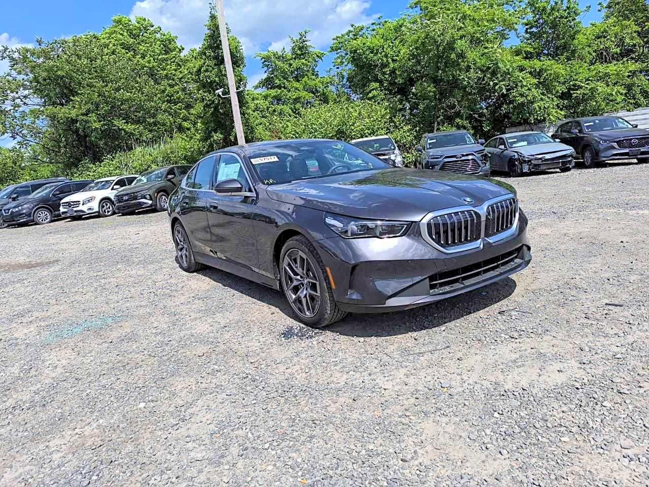 2026 BMW 530 Xi - zdjęcie 3