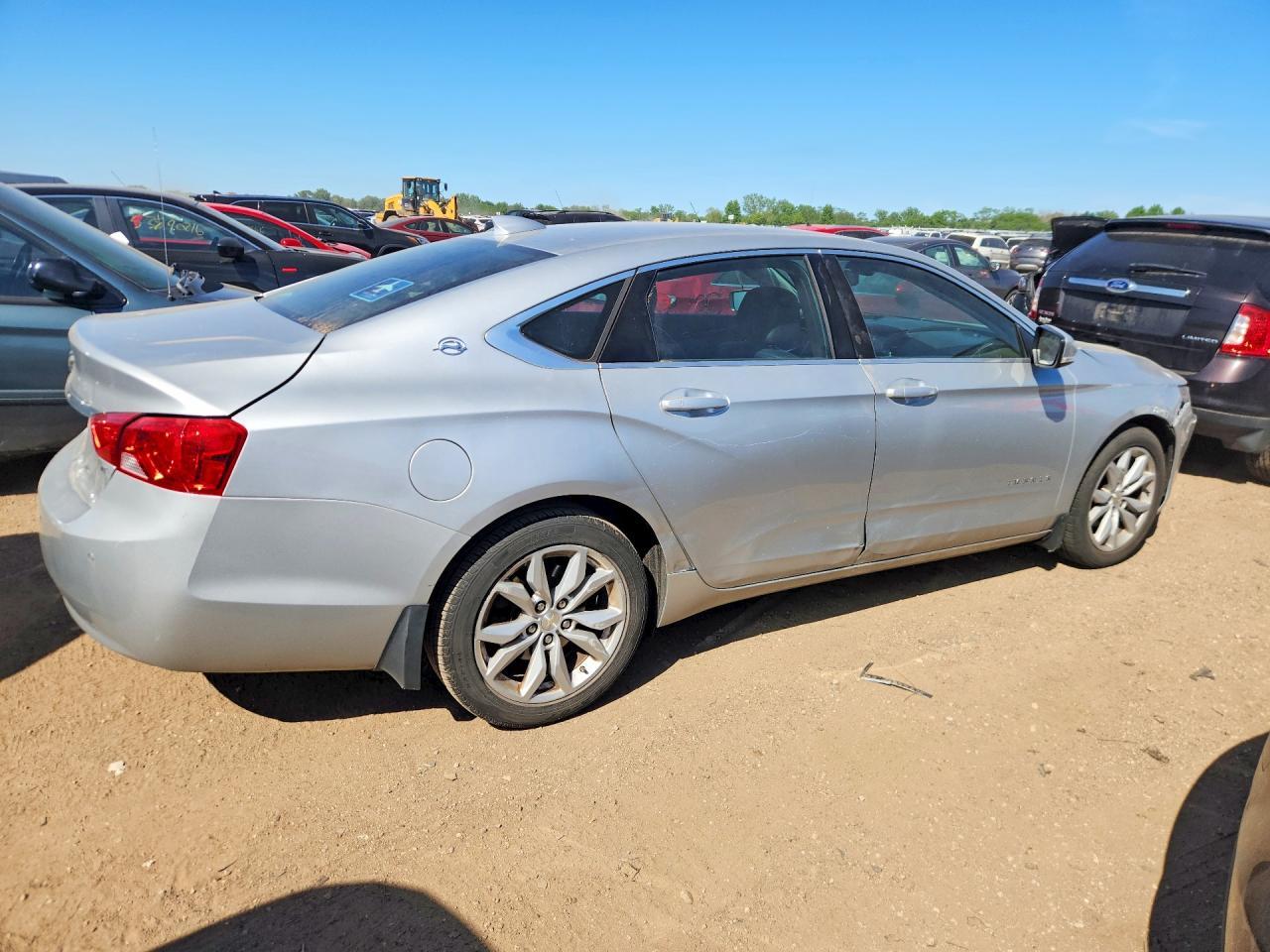 2017 Chevrolet Impala Lt - zdjęcie 3