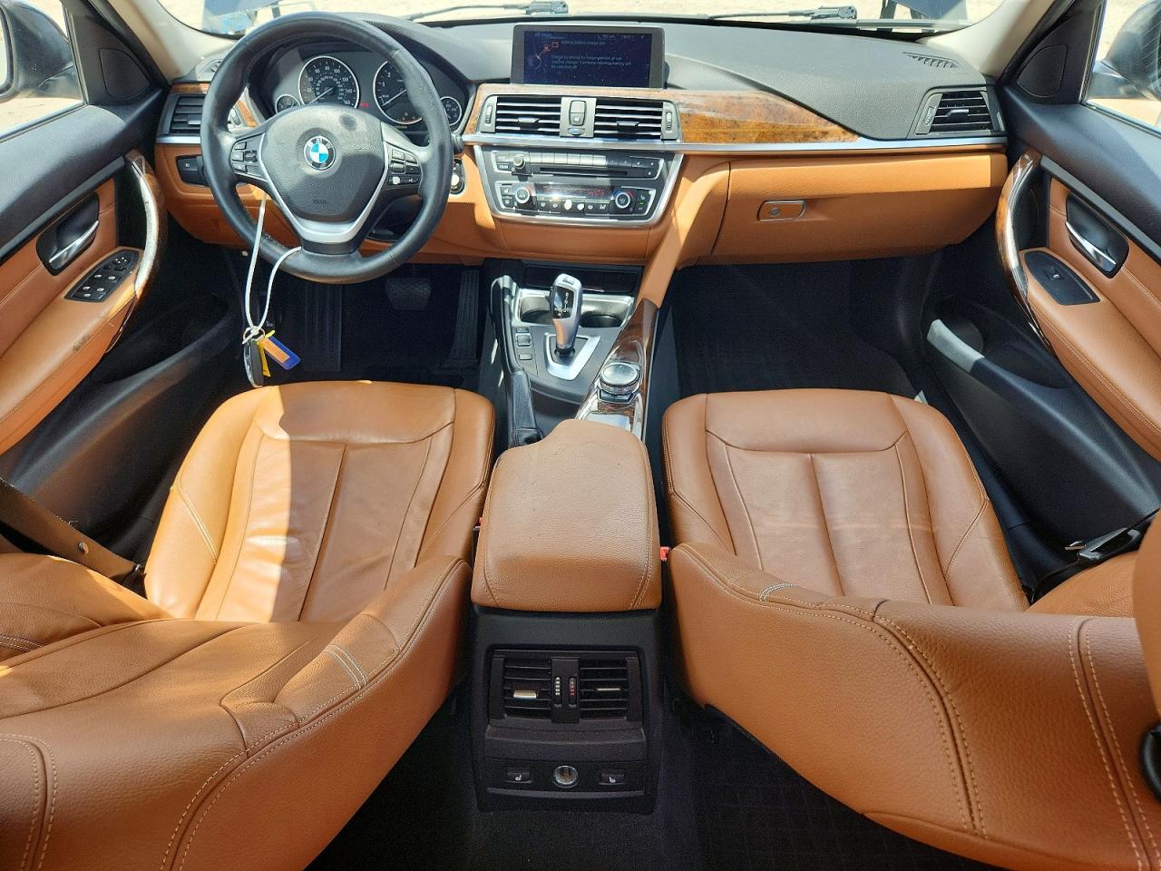 2015 BMW 328 Xi - zdjęcie 8