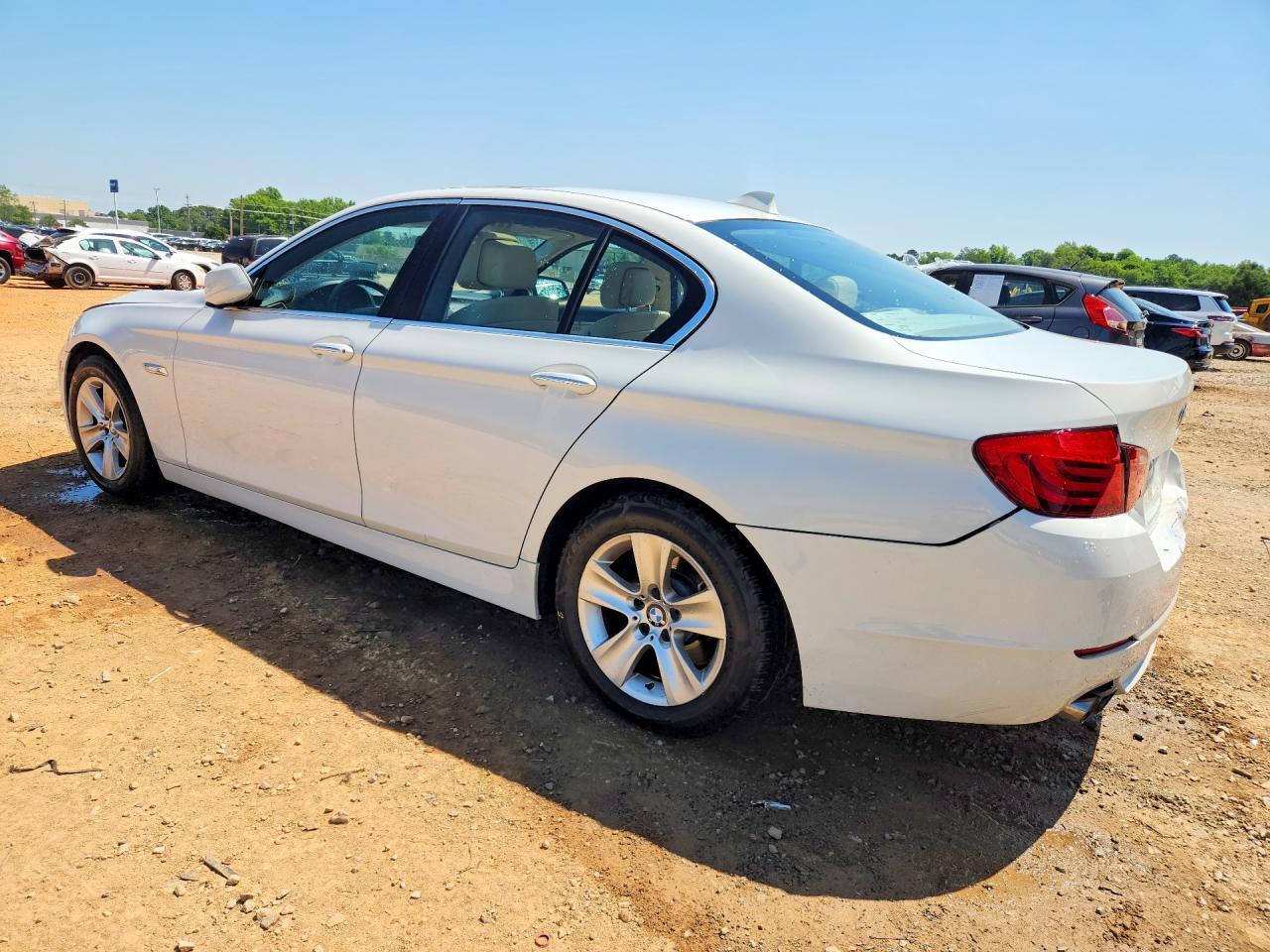 2013 BMW 528 I - zdjęcie 2