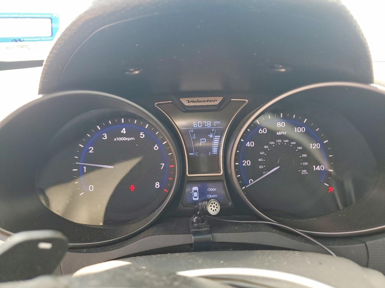 2013 Hyundai Veloster Turbo - zdjęcie 9