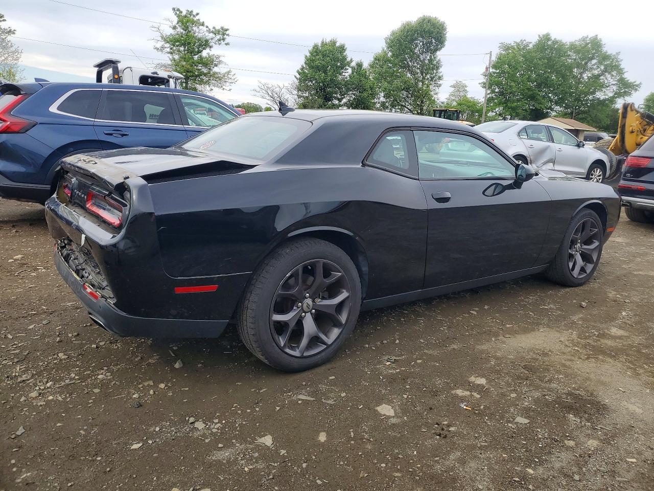2017 Dodge Challenger Sxt - zdjęcie 3