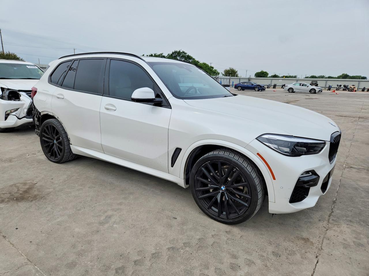 BMW X5 - zdjęcie 4
