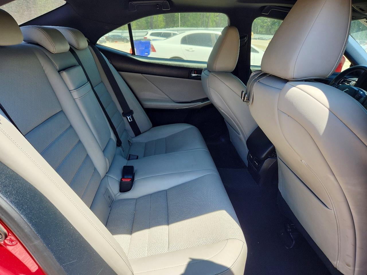 2015 Lexus Is 250 - zdjęcie 10