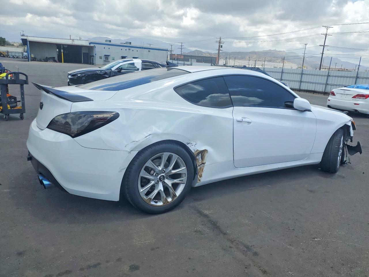2014 Hyundai Genesis Coupe 2.0T - zdjęcie 3