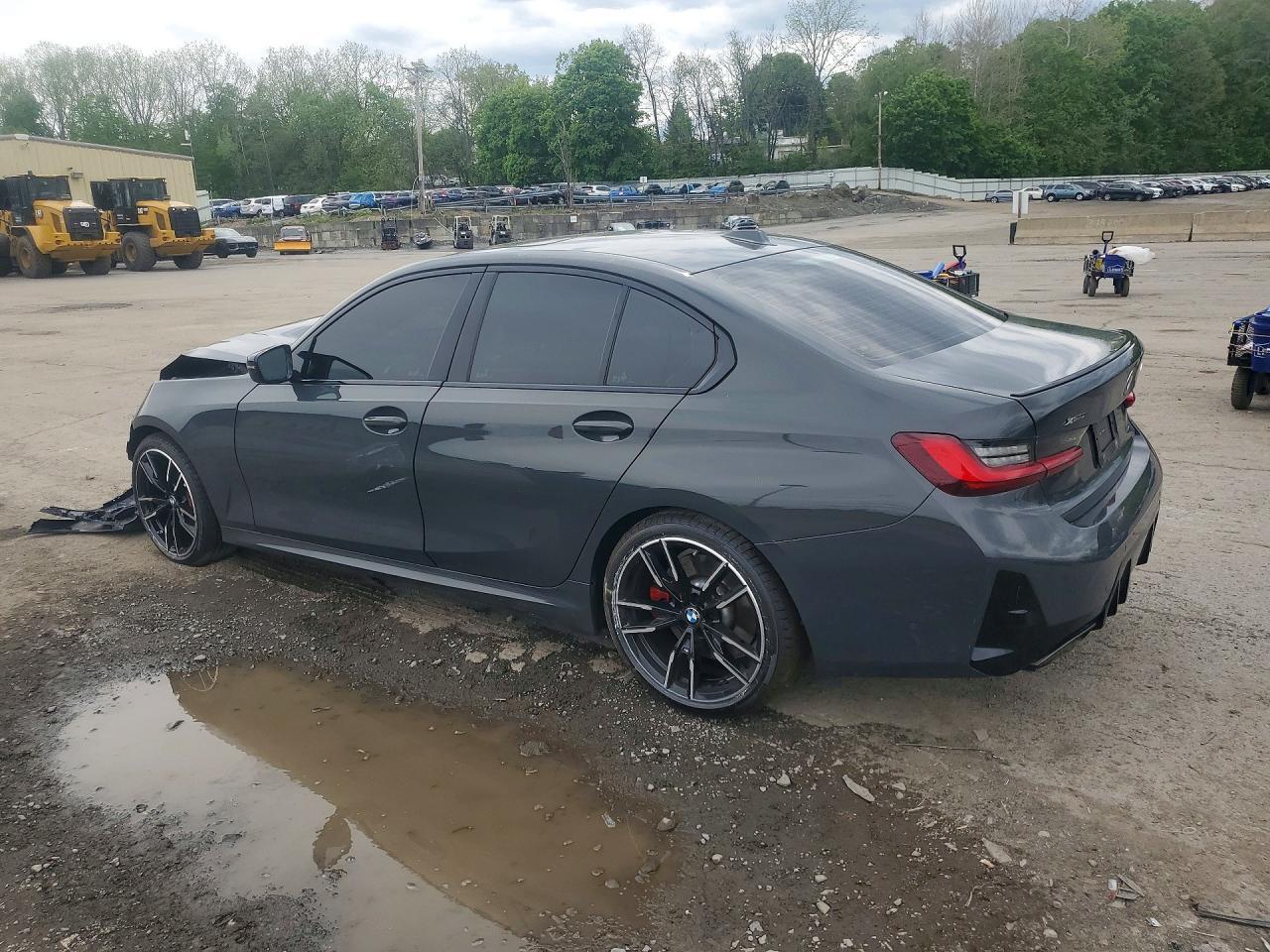 2025 BMW Seria 3 M340i - zdjęcie 2