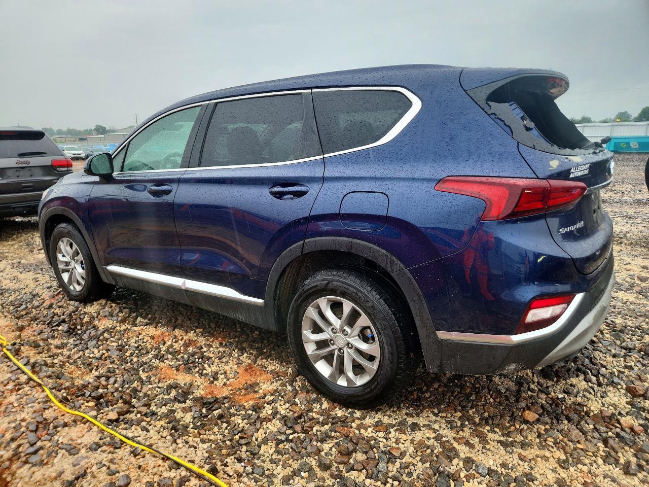2019 Hyundai Santa Fe Se - zdjęcie 2