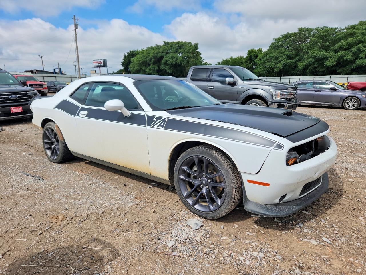 2023 Dodge Challenger R - zdjęcie 4