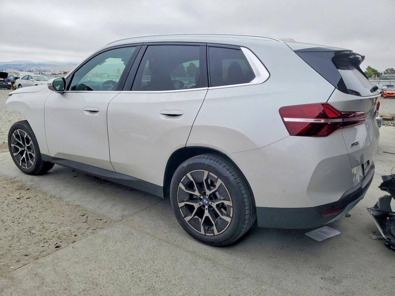 2026 BMW X3 30 xDrive - zdjęcie 2