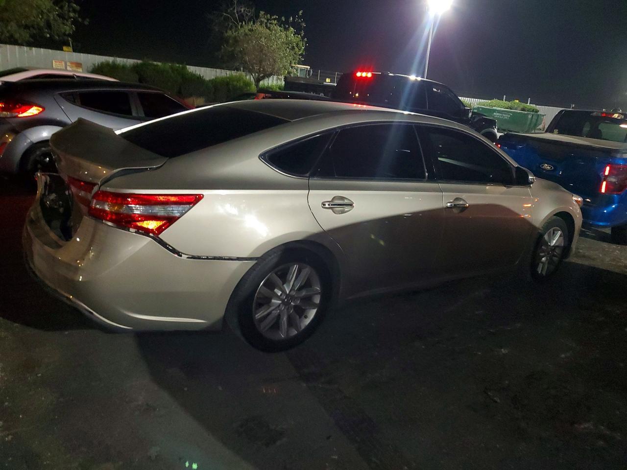 2014 Toyota Avalon Xle - zdjęcie 3