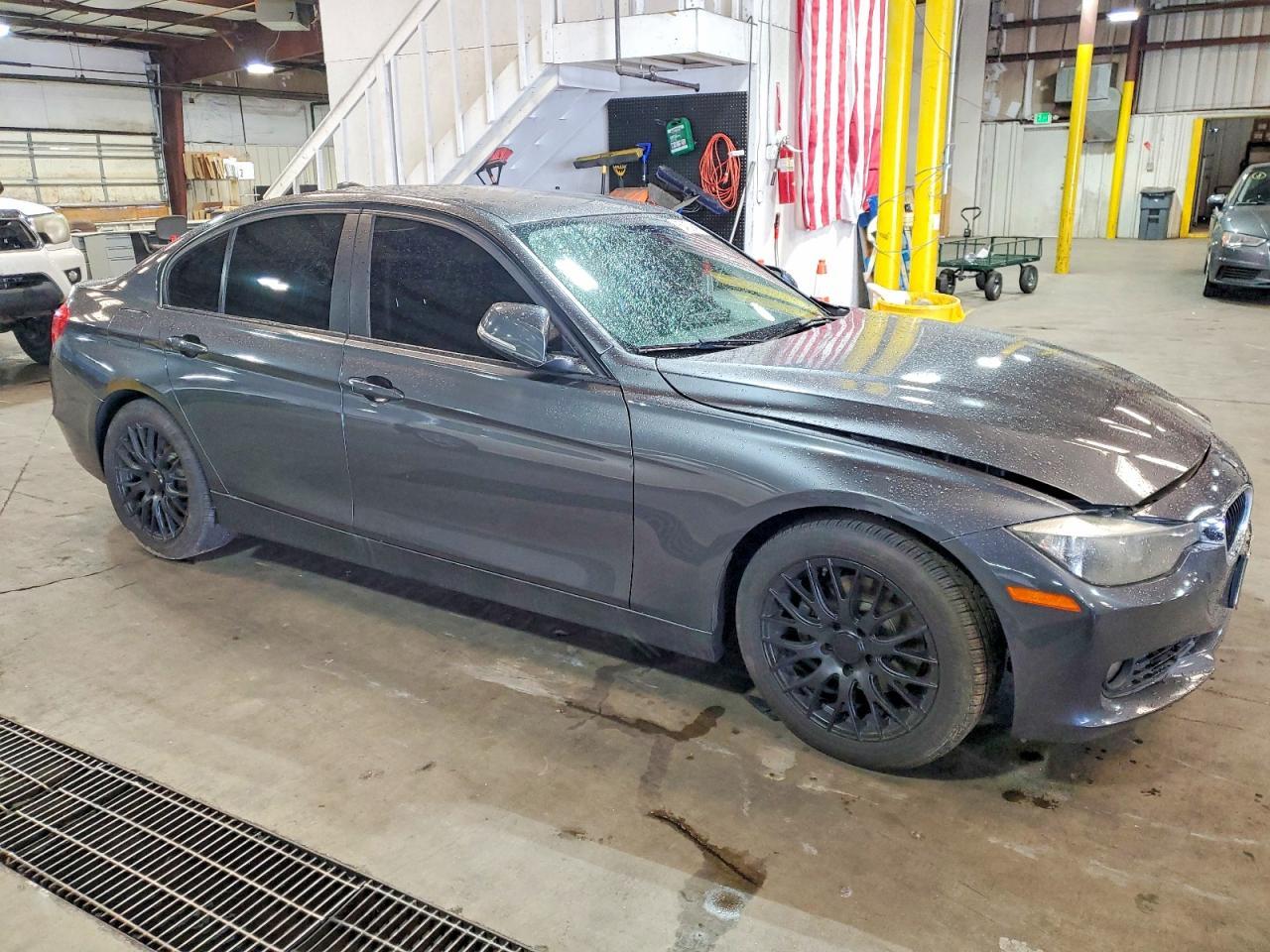 BMW Seria 3 - zdjęcie 4