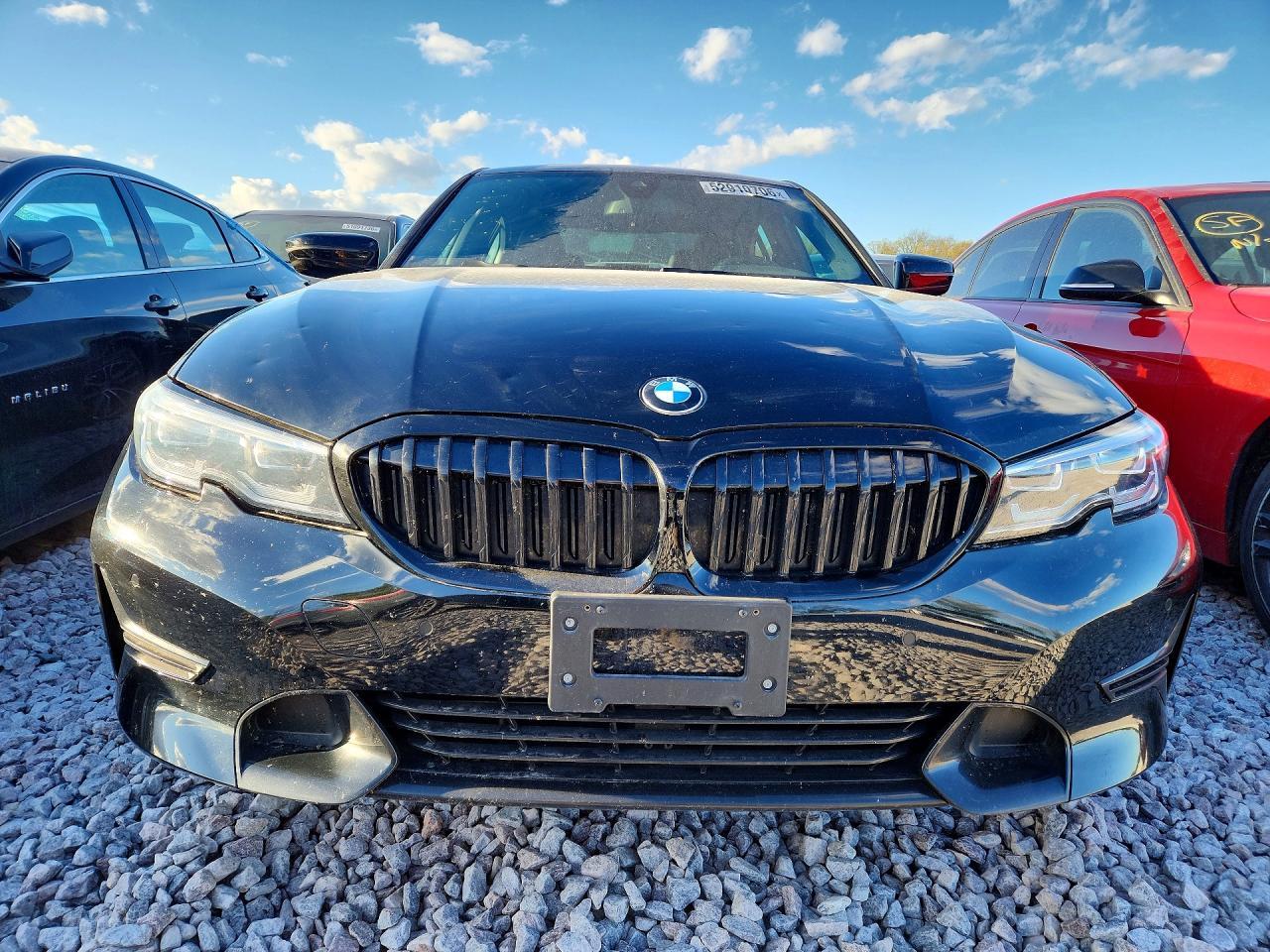 2021 BMW 330Xi - zdjęcie 5