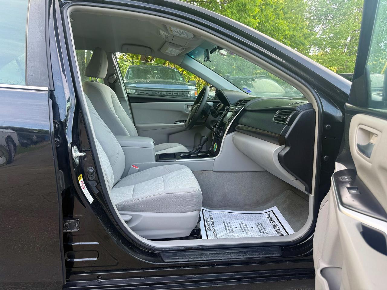 2015 Toyota Camry Le - zdjęcie 5