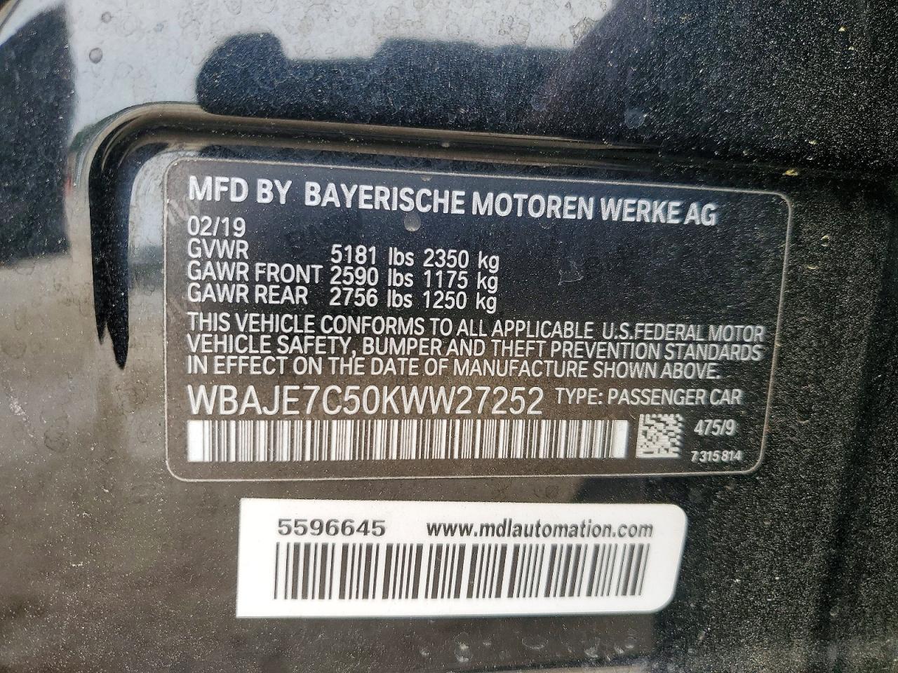 2019 BMW Seria 5 540i - zdjęcie 12