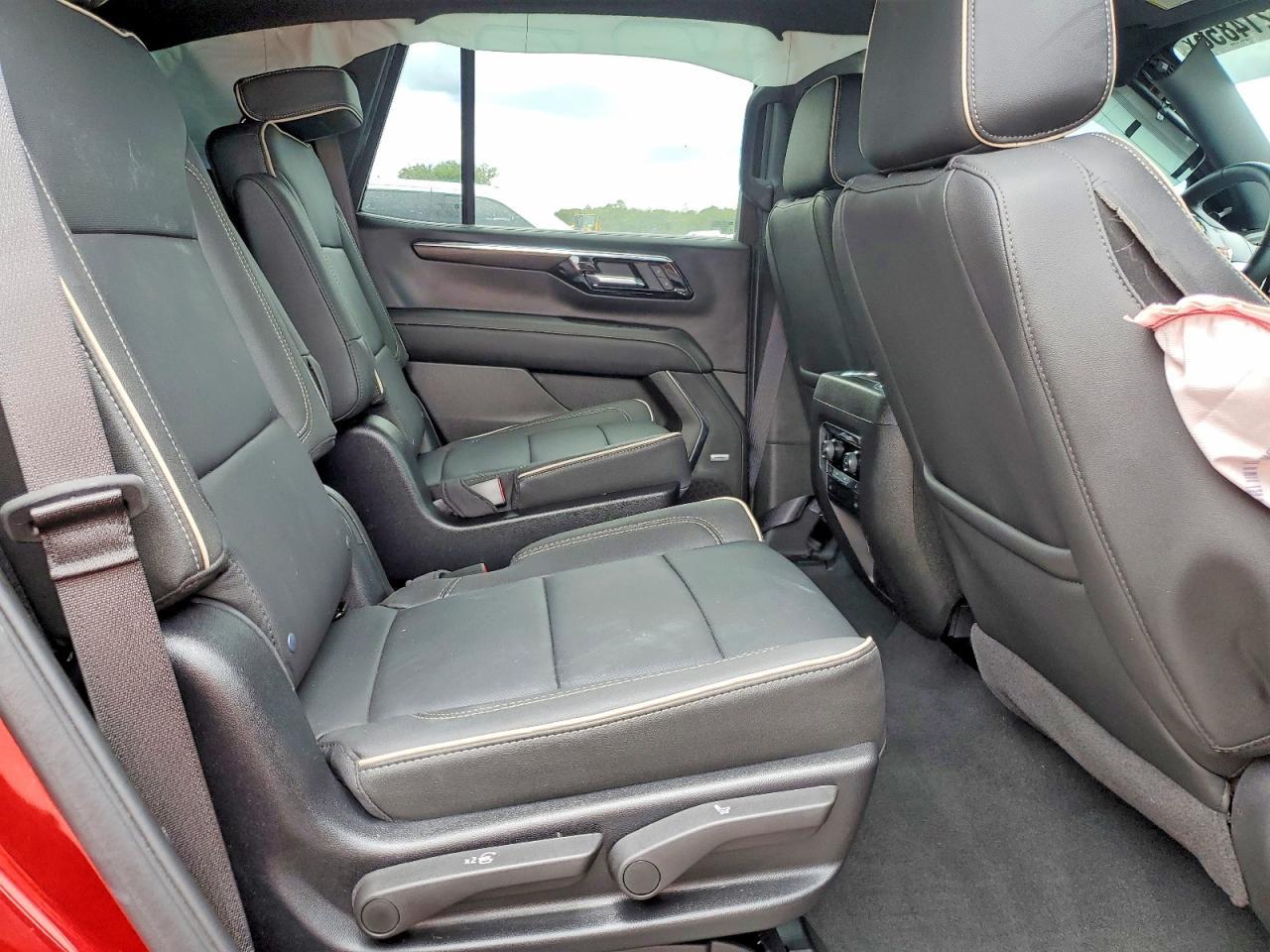 2026 Chevrolet Tahoe C1500 Premier - zdjęcie 11