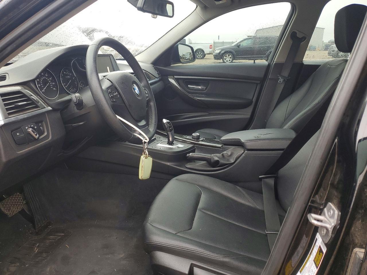 2016 BMW 320 I - zdjęcie 7