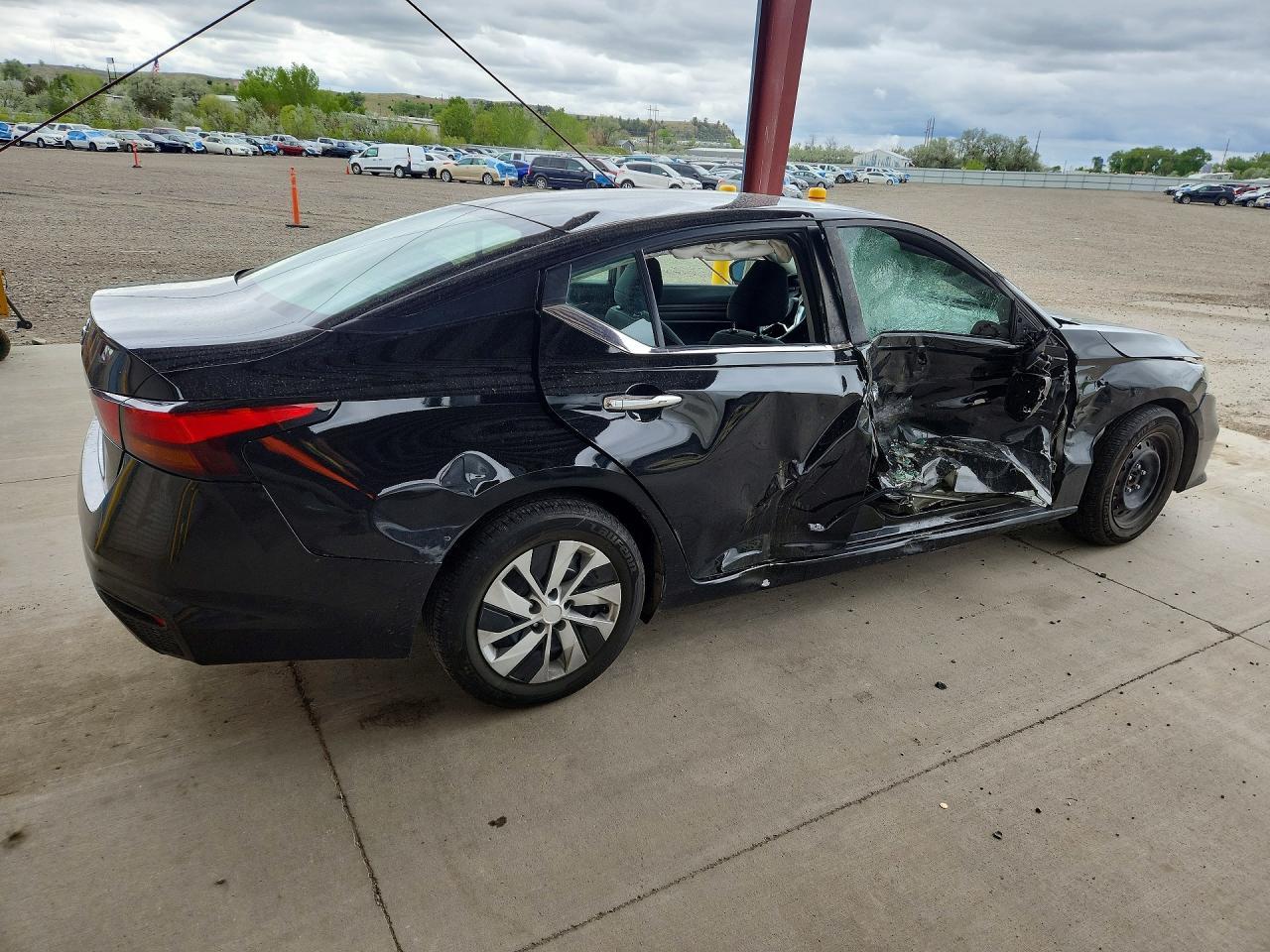 2022 Nissan Altima S - zdjęcie 3