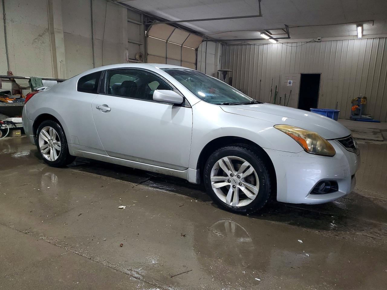 2013 Nissan Altima S - zdjęcie 4