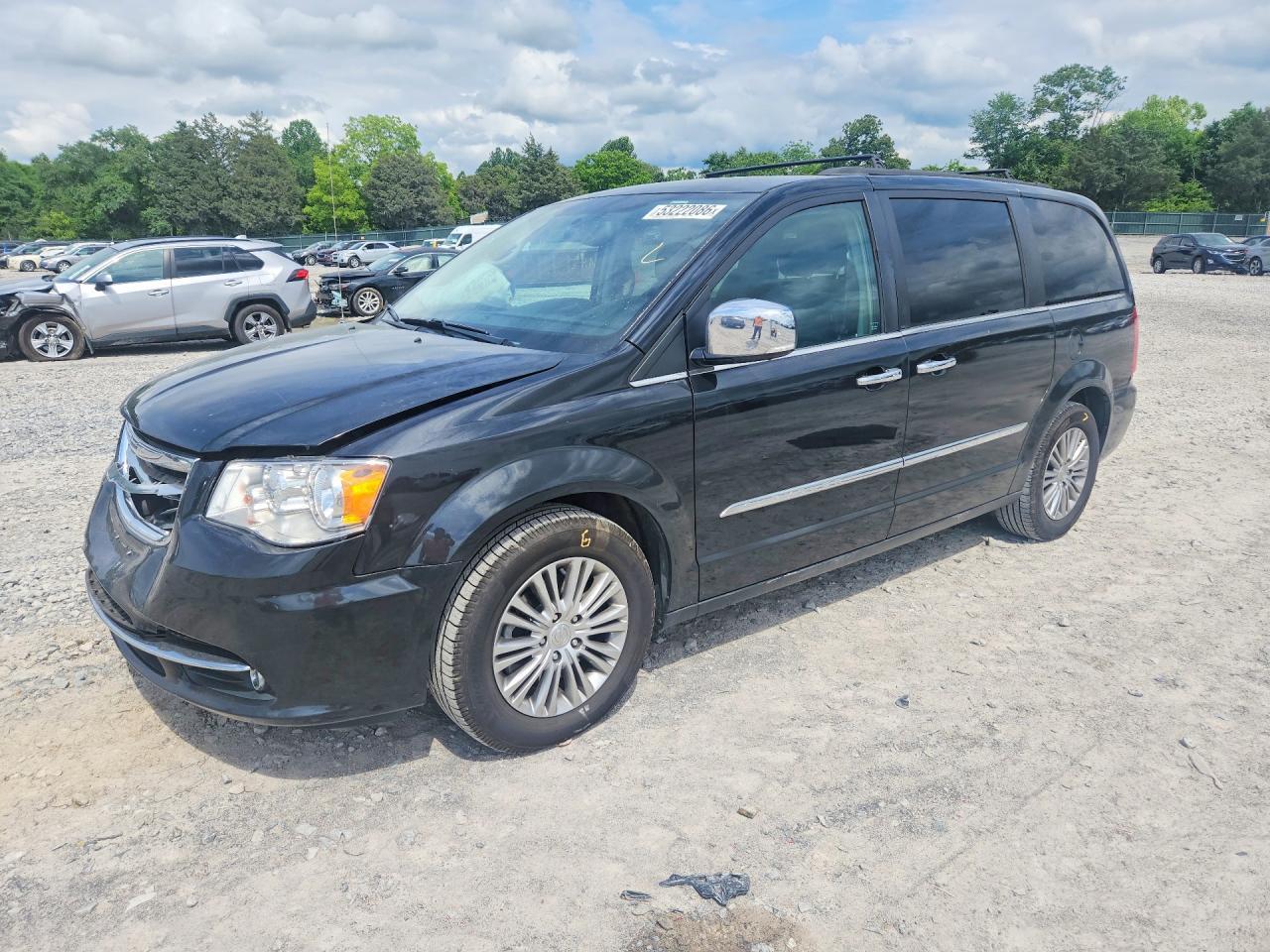 2014 Chrysler Town & Country Touring L - zdjęcie główne
