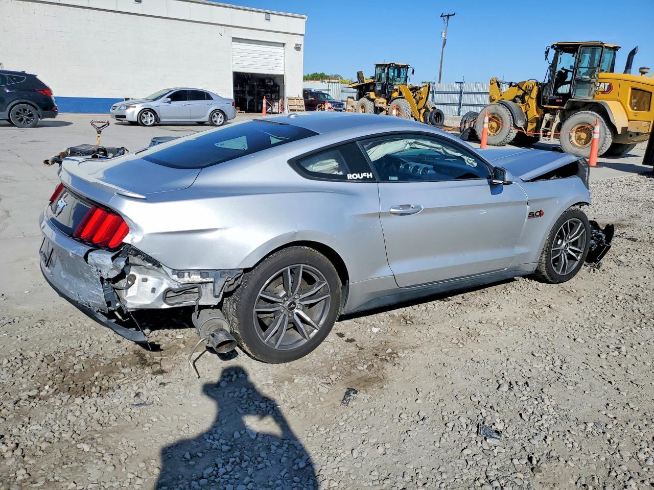 2016 Ford Mustang Gt - zdjęcie 3