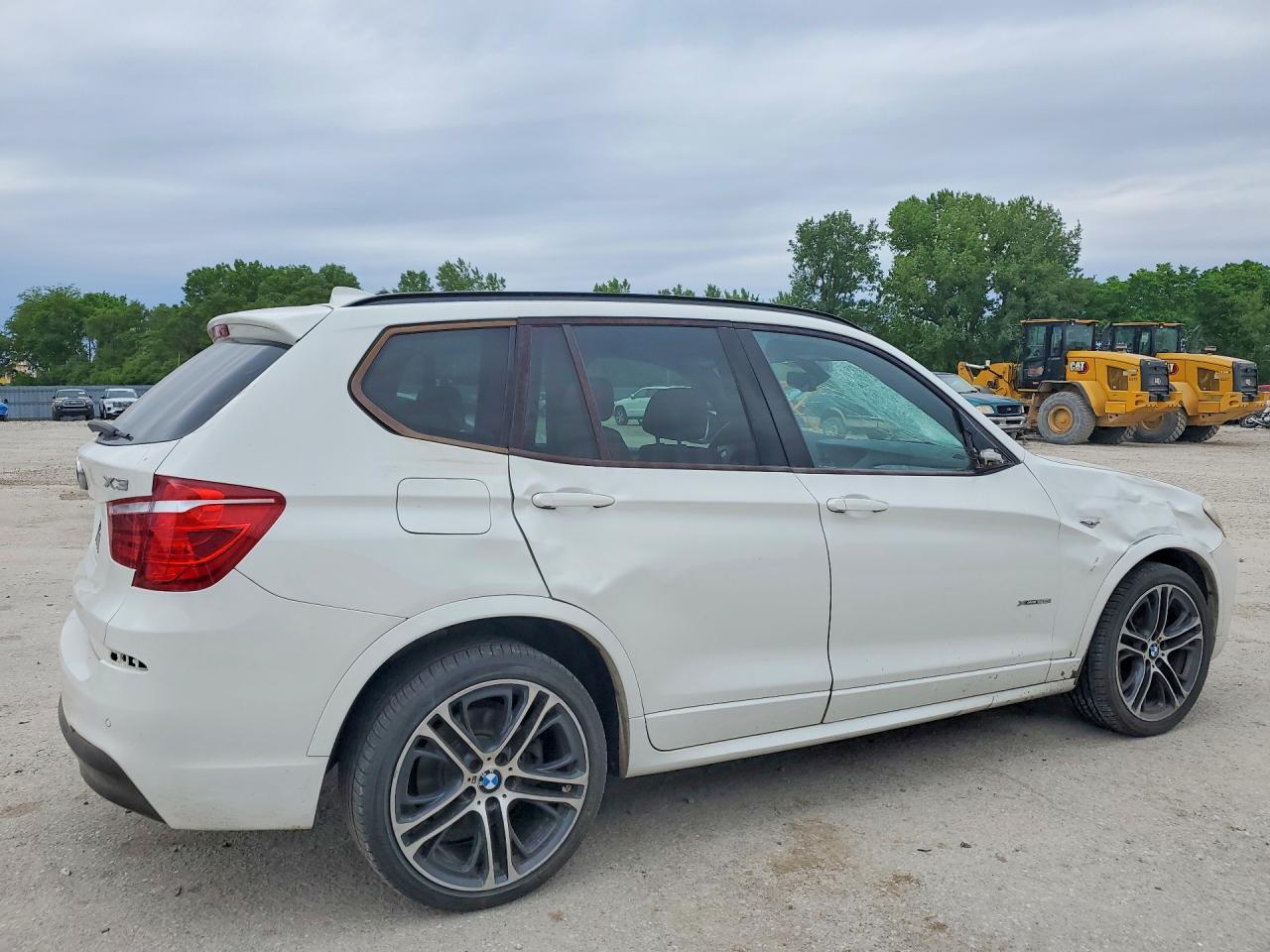 2016 BMW X3 xDrive28I - zdjęcie 3