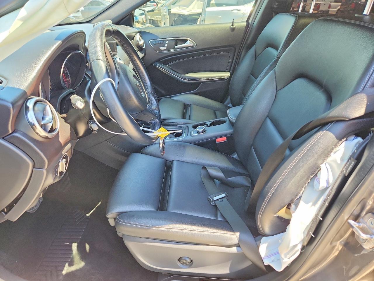 2019 Mercedes-Benz Gla 250 4Matic - zdjęcie 7